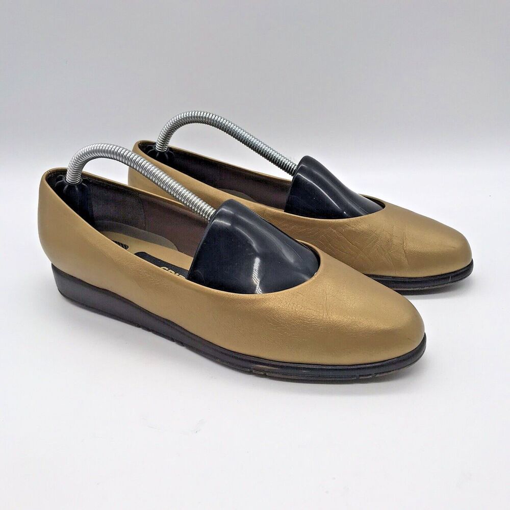 Easy Spirit Metallic Gold Comfort Shoes Loafers Women's size 6.5B Slip On Flats